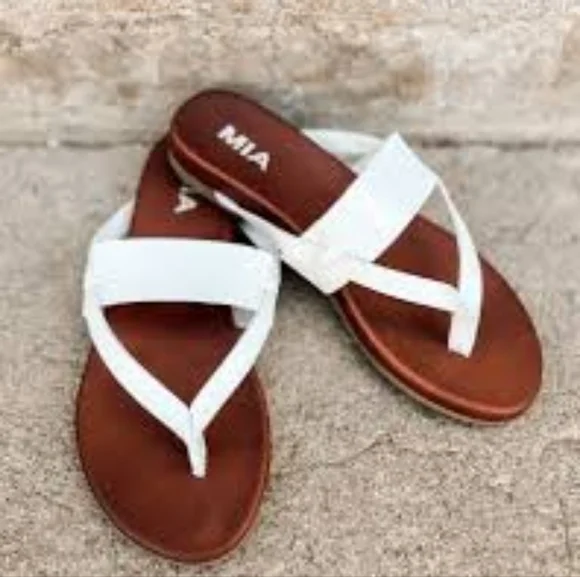Strappy Sandals Mia Melvina Sandal MIA Shoes Mia Mariahh White